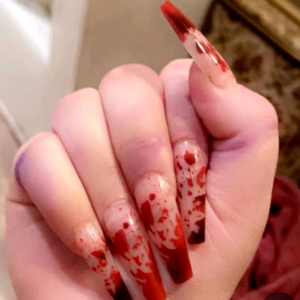 Blood splashed nails